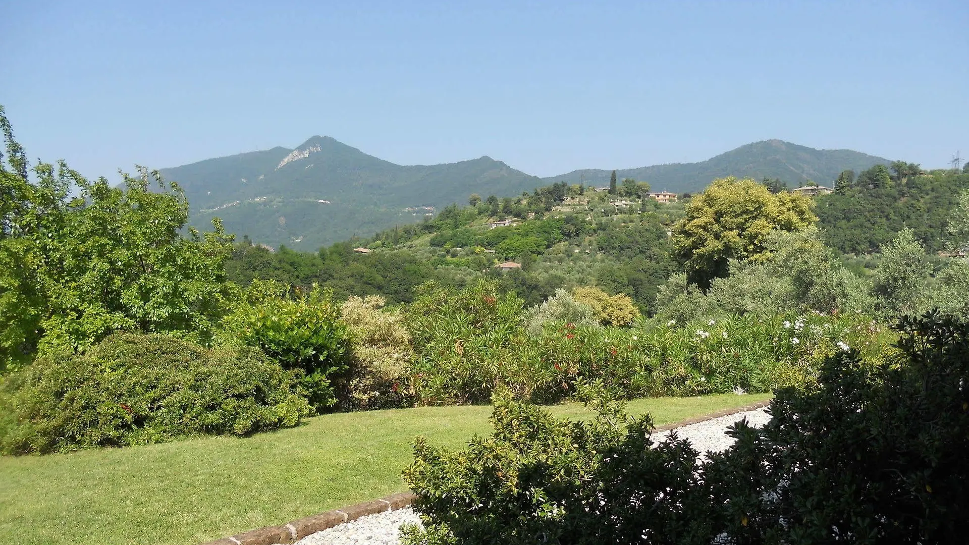 Farm stay Agriturismo Renzano Garden Apartments Salo