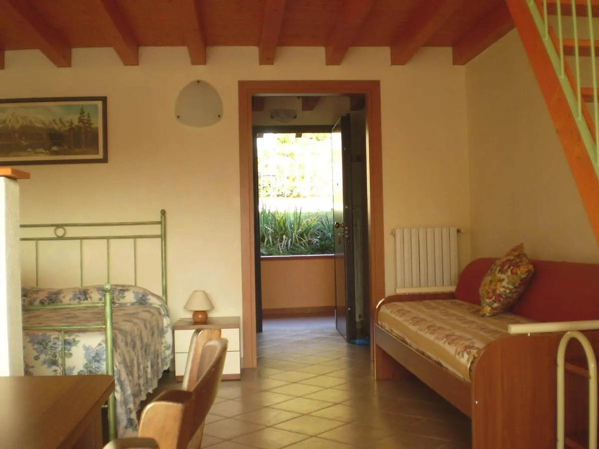 Agriturismo Renzano Garden Apartments Salò 0*,  Italië